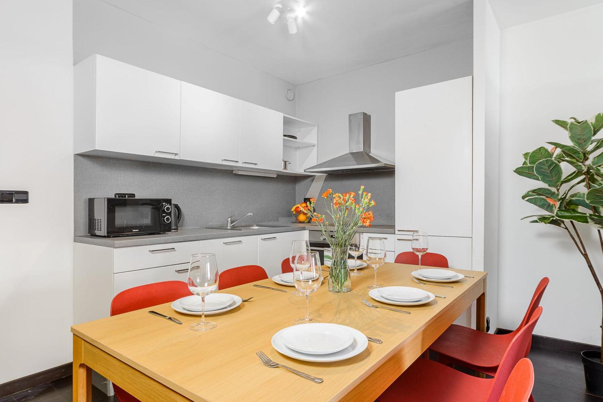 Spacious Apartments Near Karlin Square Praha Eksteriør bilde