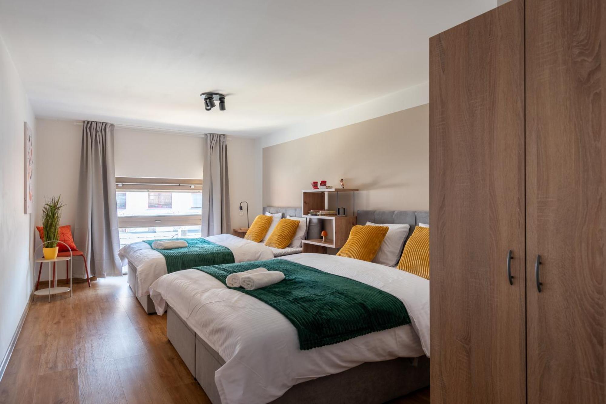 Spacious Apartments Near Karlin Square Praha Eksteriør bilde